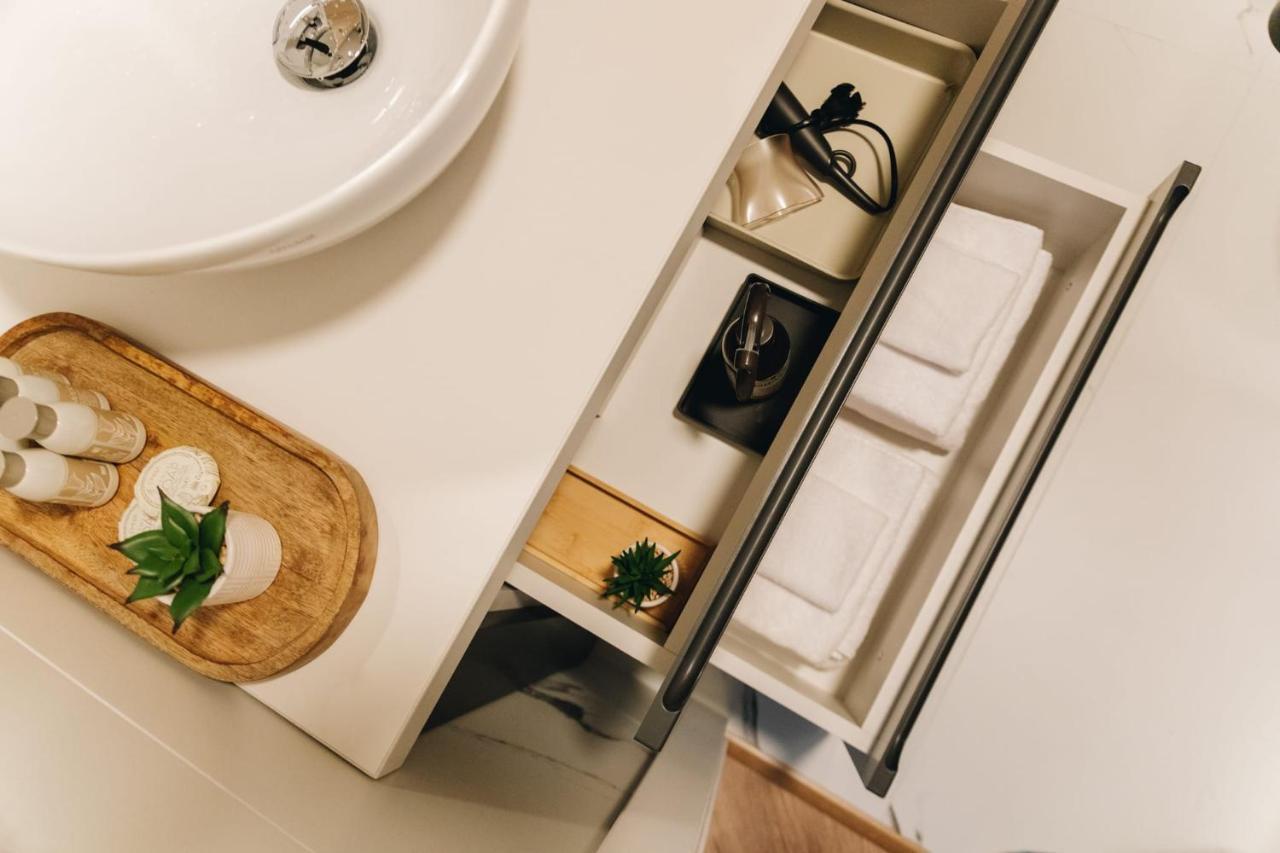 Tulip Apartment Oradea Zewnętrze zdjęcie