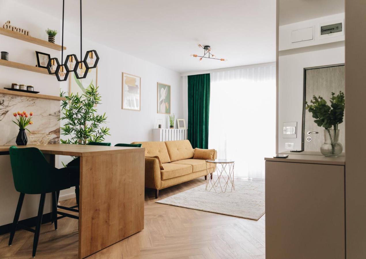 Tulip Apartment Oradea Zewnętrze zdjęcie