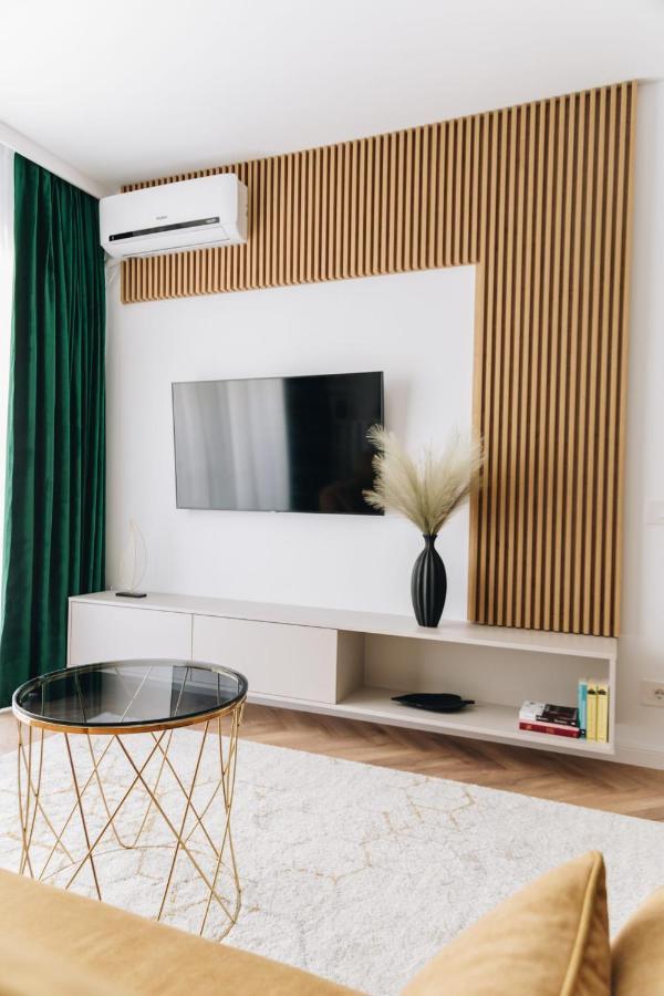 Tulip Apartment Oradea Zewnętrze zdjęcie