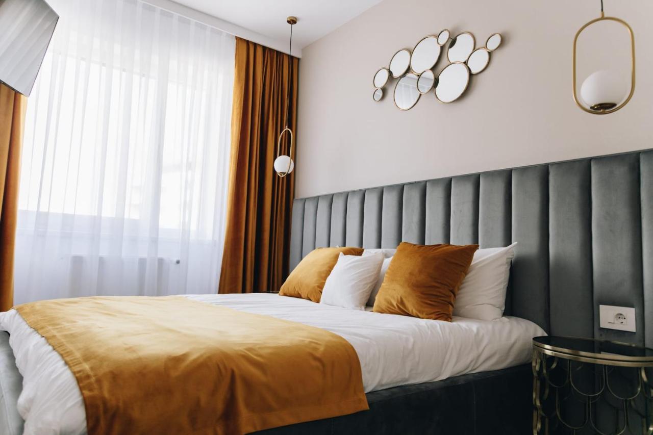 Tulip Apartment Oradea Zewnętrze zdjęcie